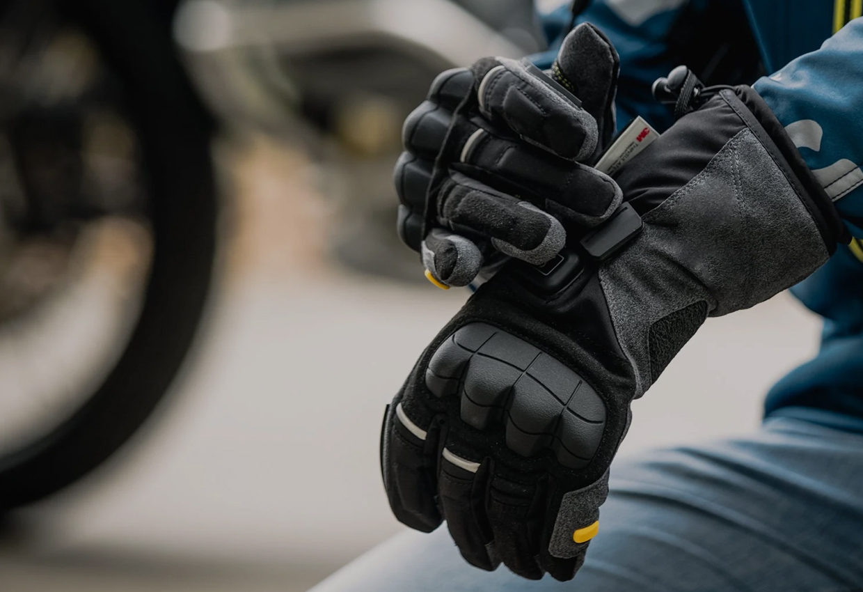 Gloves slider